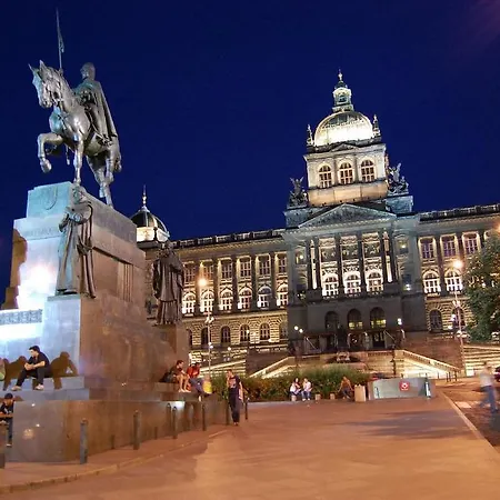 בית הארחה Palace - Wenceslas Square