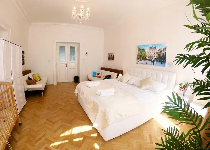 Palace - Wenceslas Square Pensión 3*